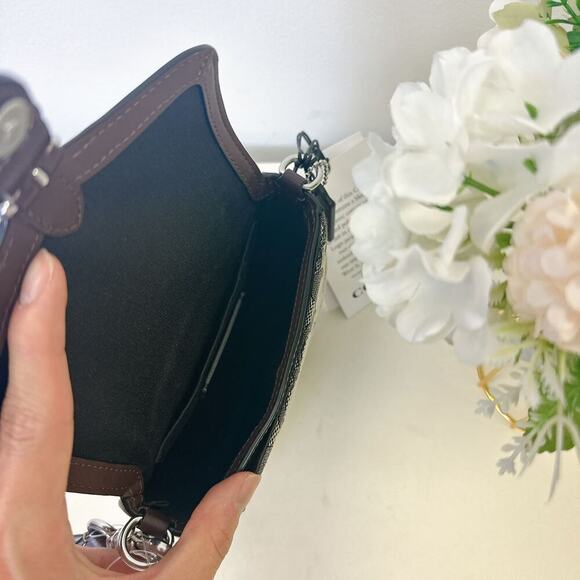 Coach CU982 Amelia Saddle Bag In Signature Jacquard IN OAK MAPLE - Picture 6 of 7